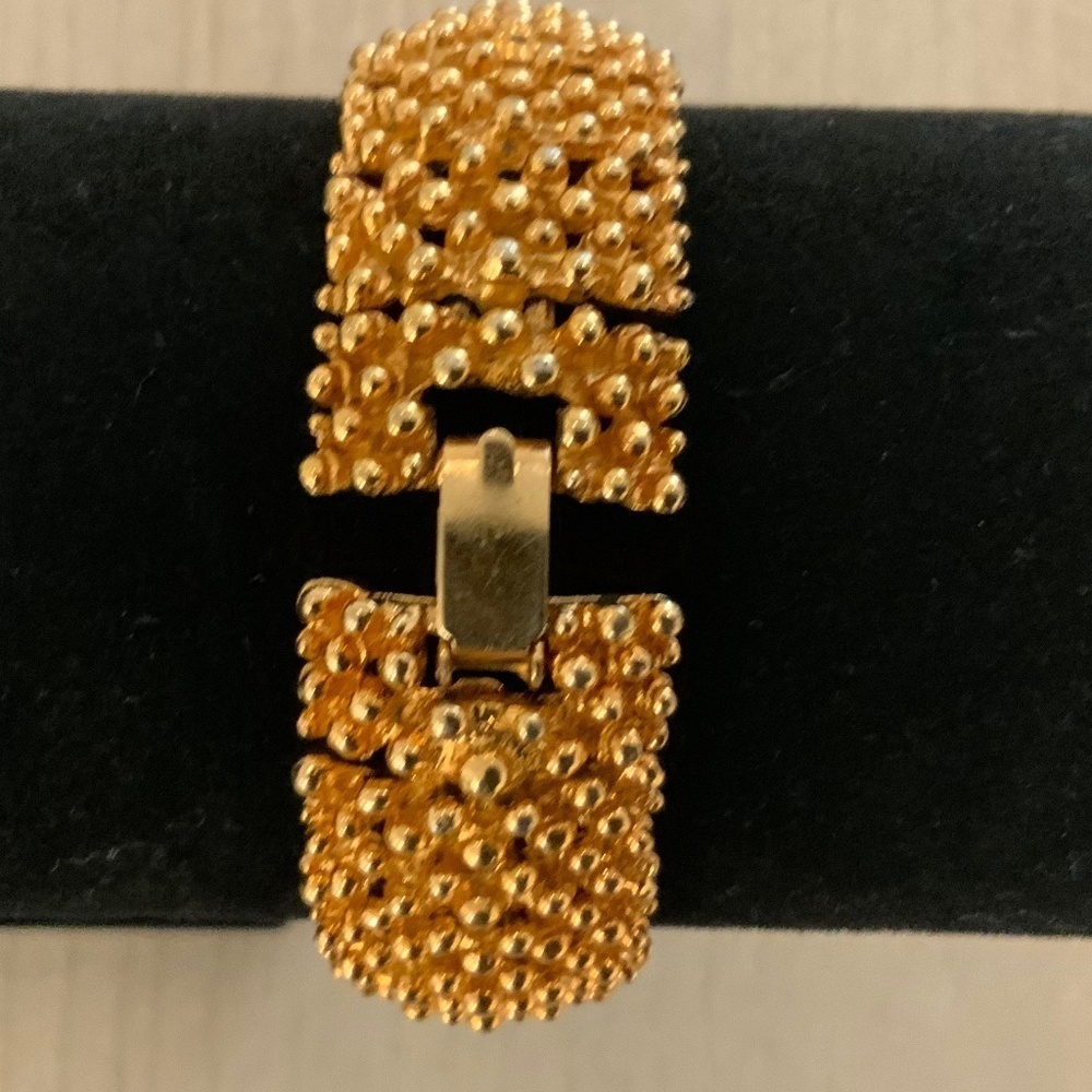 Vintage Sarah Coventry Golden Sunset Bracelet